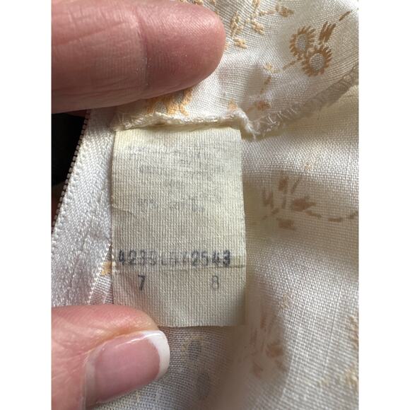 Vintage 70's eyelet sleevless A line dress smocked chest belted size small - Picture 11 of 12